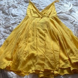 Yellow low cut vneck Forever21 skater dress